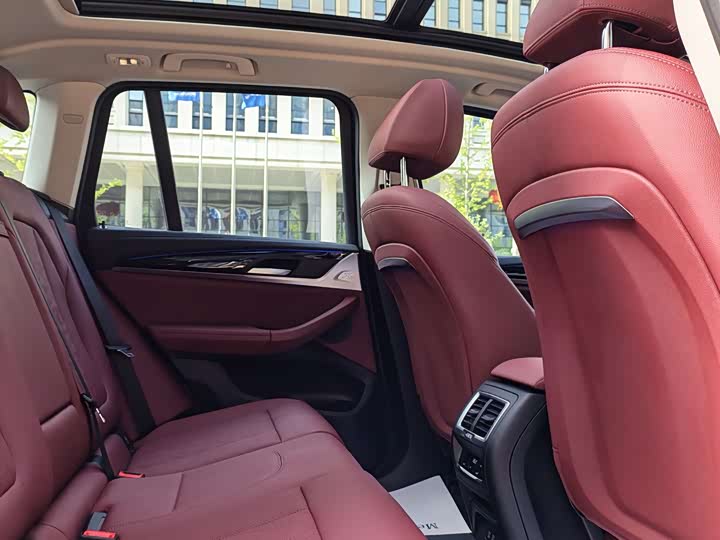 BMW X3 2022 x Drive 25i M — фото 9