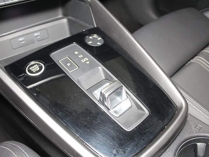 Audi A3 2024 A 3 L Limousine 35 TFSI Sport — фото 12