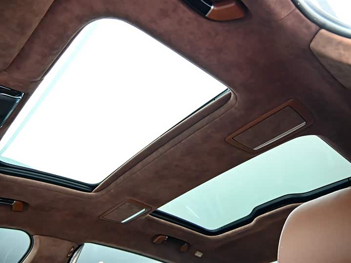 BMW 7-Series 2019 740 Li x Drive M — фото 37