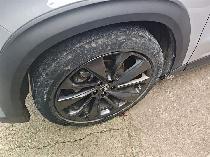 Changan UNI-T 2020 1.5 T Premium — фото 23