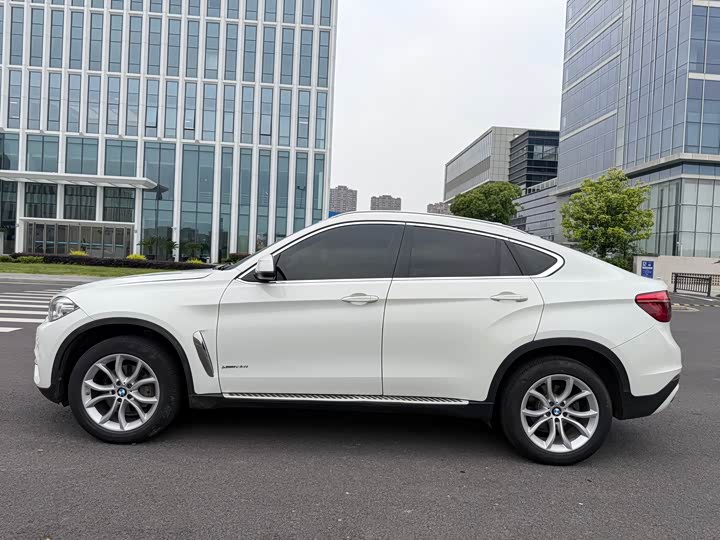 BMW X6 2015 x Drive 28i — фото 23