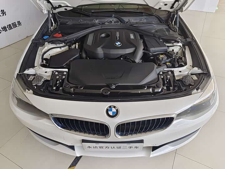 BMW 3-Series 2016 320i — фото 19