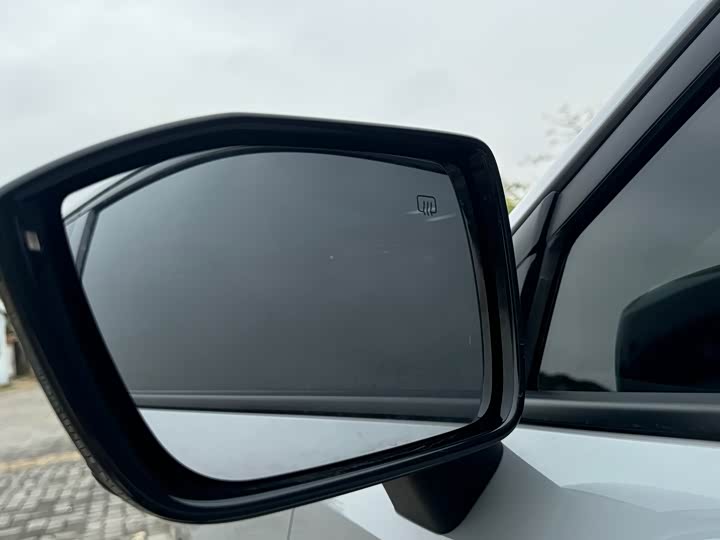 Changan UNI-V 2022 2.0 T — фото 14