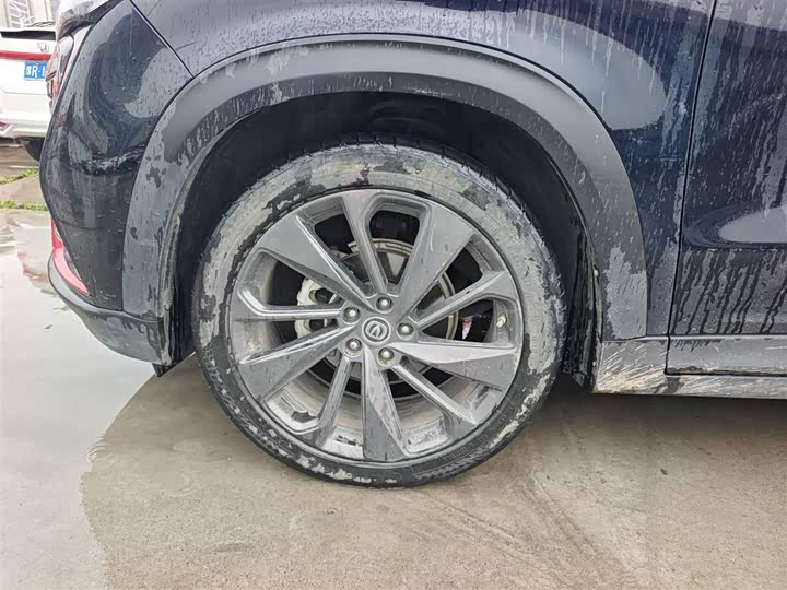 Changan UNI-T 2020 1.5 T Premium — фото 23