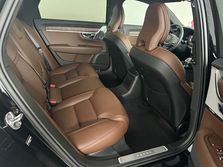 Volvo S90 Hybrid 2025 Hybrid 4 WD — фото 9