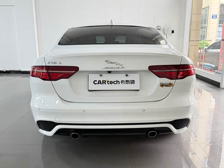 Jaguar XEL 2023 2.0 T 250 PS R-DYNAMIC S — фото 9