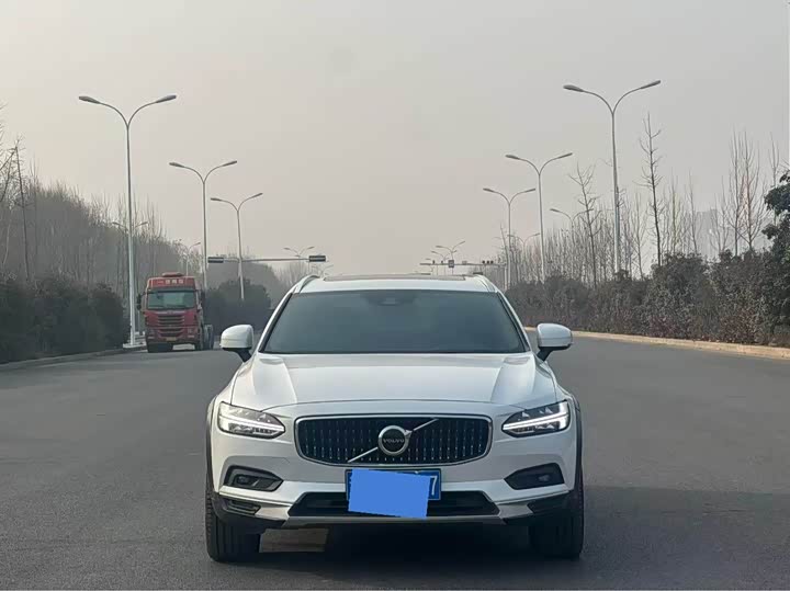Volvo V90 2021 Cross Country B 5 AWD — фото 9