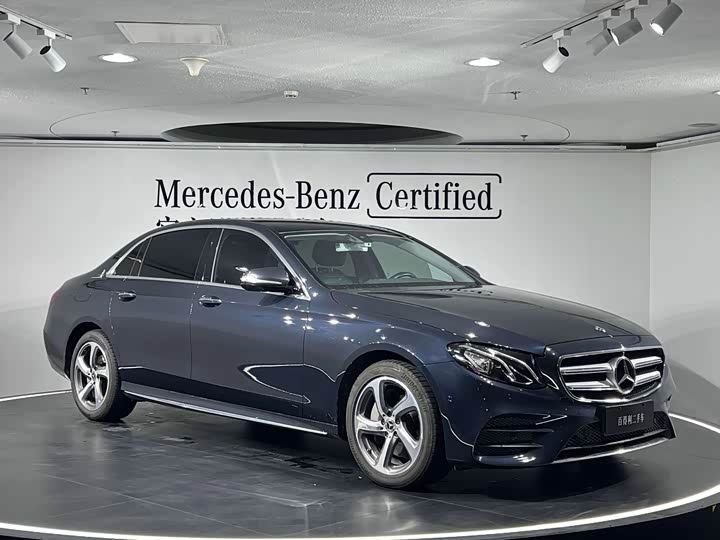 Mercedes-Benz E-Class 2019 E 300 L — фото 11