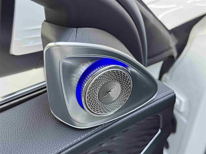 Mercedes-Benz C-Class 2019 C 260 L — фото 16