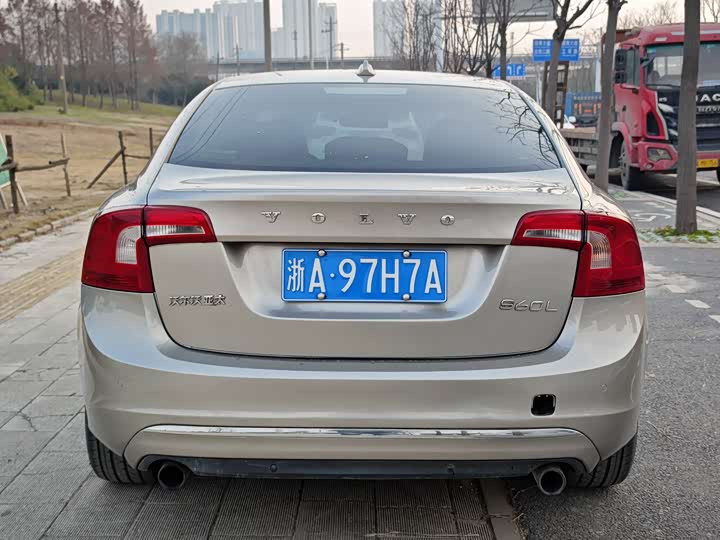 Volvo S60 2015 S 60 L 2.0 T — фото 16