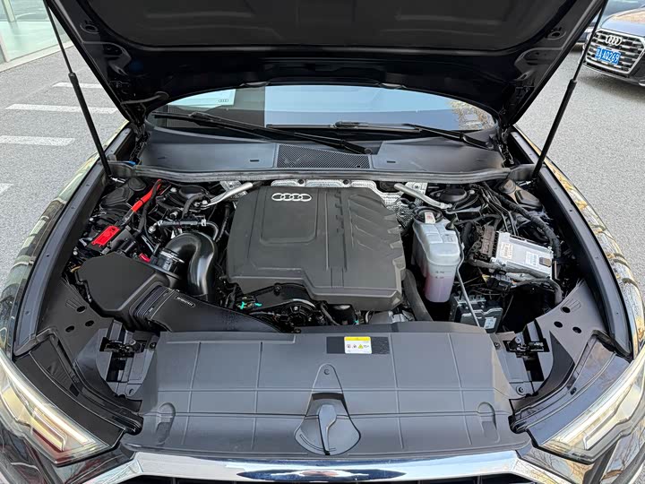 Audi A6L 2024 40 TFSI — фото 12