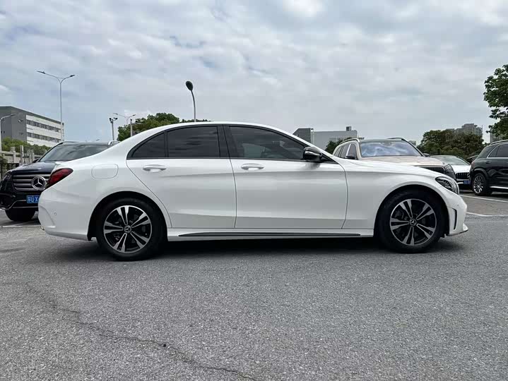 Mercedes-Benz C-Class C 260 спорт — фото 4