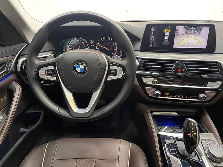 BMW 5-Series 2018 530 Li Leading — фото 5