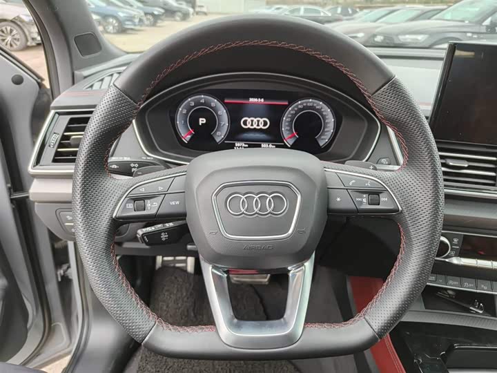 Audi Q5L 2025 45 TFSI — фото 10