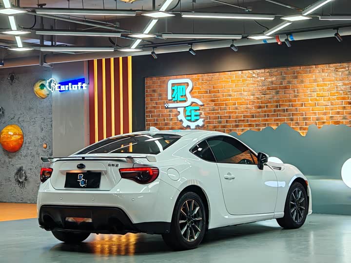 Subaru BRZ 2020 2.0 L MTtype-RS — фото 11