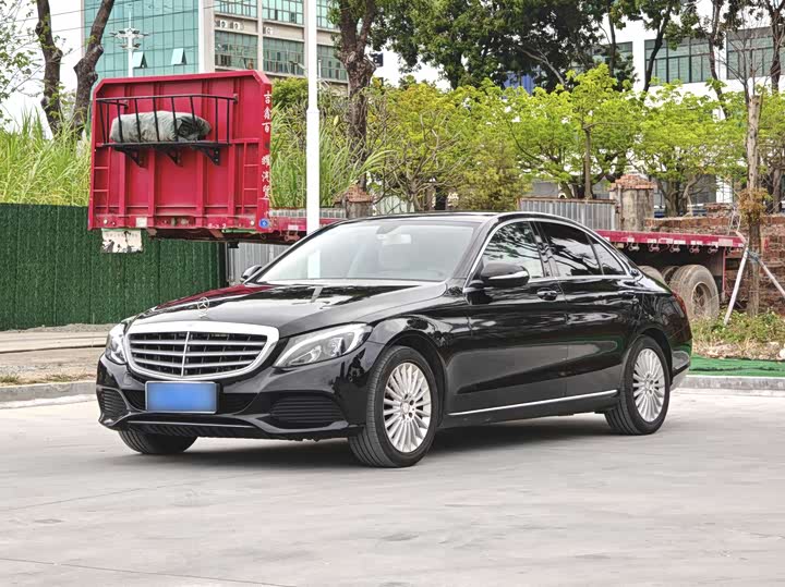 Mercedes-Benz C-Class 2015 C 200 L — фото 1