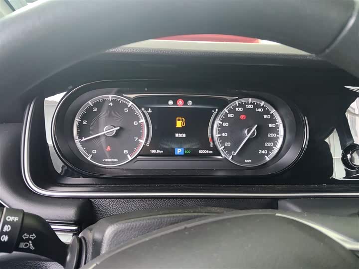 Trumpchi M6 2021 270 T DCT ( ) — фото 12