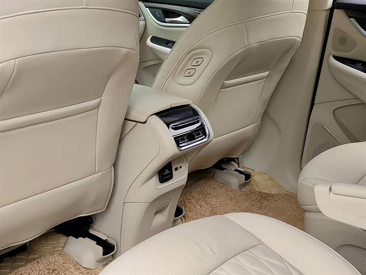 Buick Enclave — фото 9