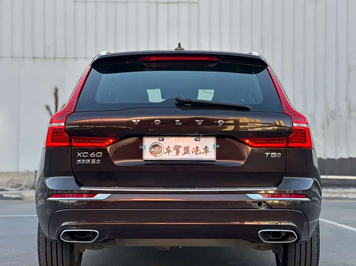 Volvo XC60 2021 T 5 4 WD — фото 8