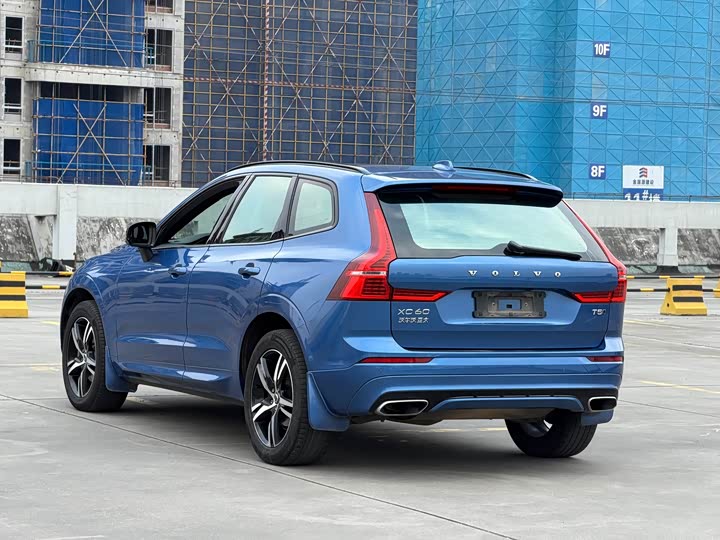 Volvo XC60 2021 T 5 4 WD — фото 10