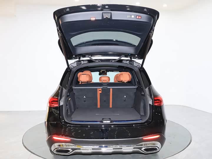 Mercedes-Benz GLC 2024 GLC 260 L 4 MATIC Luxury 5 — фото 17