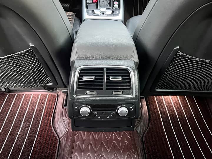 Audi A6L 2015 TFSI — фото 15