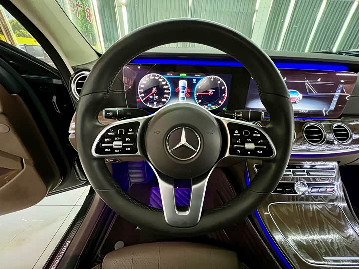 Mercedes-Benz E-Class 2020 E 260 L — фото 11