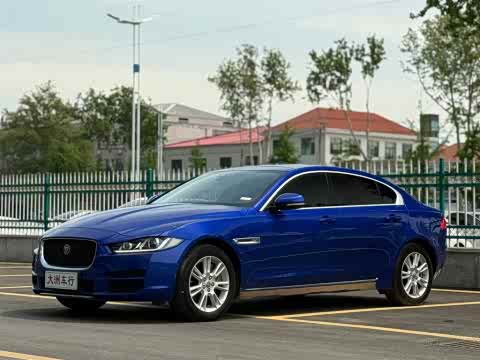 Jaguar XEL 2018 2.0 T 200 PS — фото 36