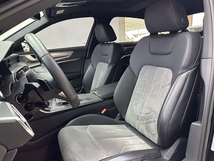 Audi A6L 2023 40 TFSI — фото 17