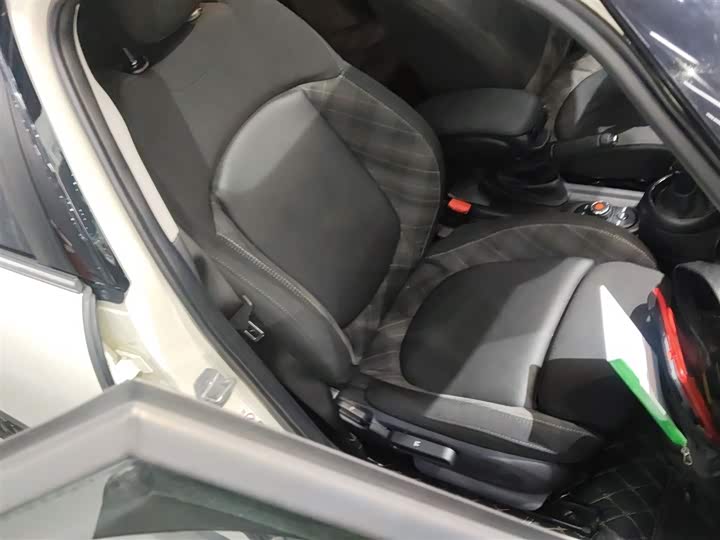 MINI Hatch — фото 19
