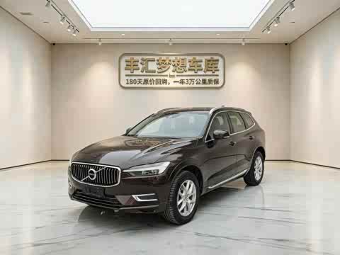 Volvo XC60 2021 T 5 4 WD — фото 18