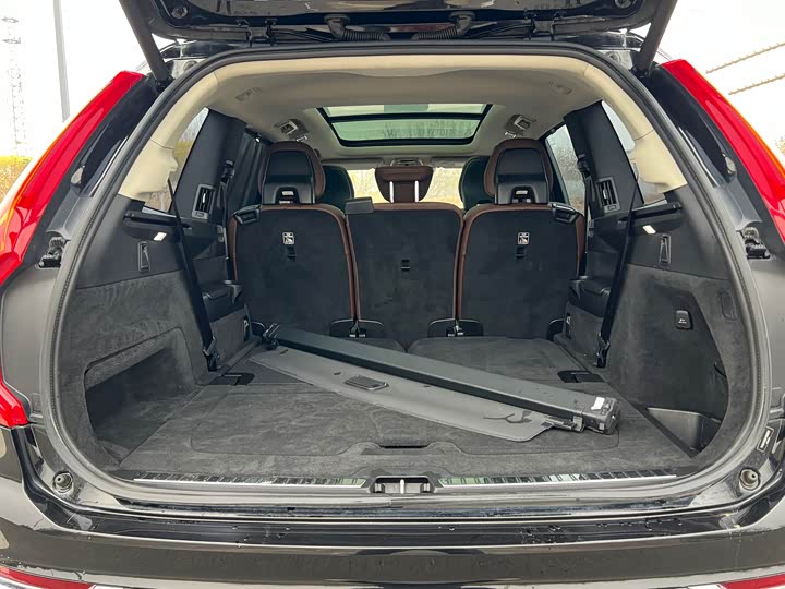 Volvo XC90 2019 T 6 7 VI — фото 15