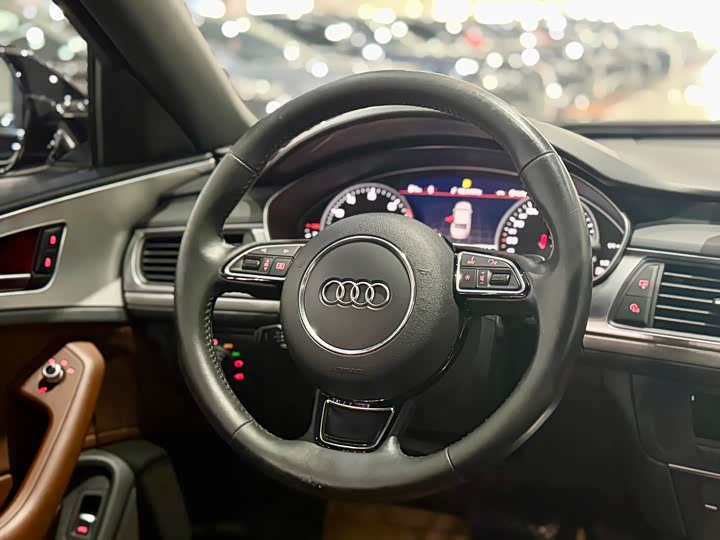 Audi A6L 30 45 TFSI quattro спорт — фото 8