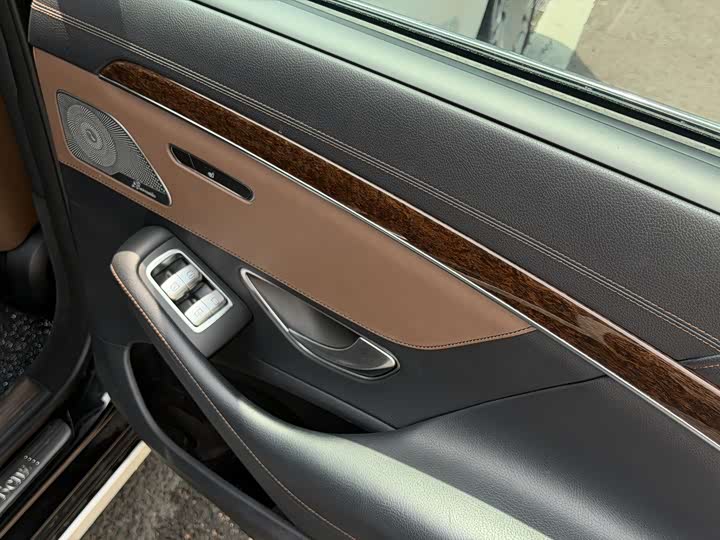 Mercedes-Benz S-Class 2016 S 320 L Luxury — фото 20