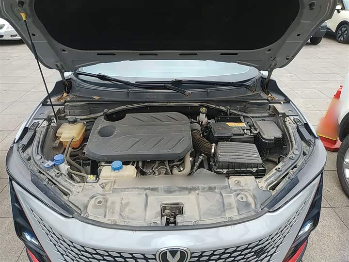 Changan UNI-T 2020 1.5 T Flagship — фото 20
