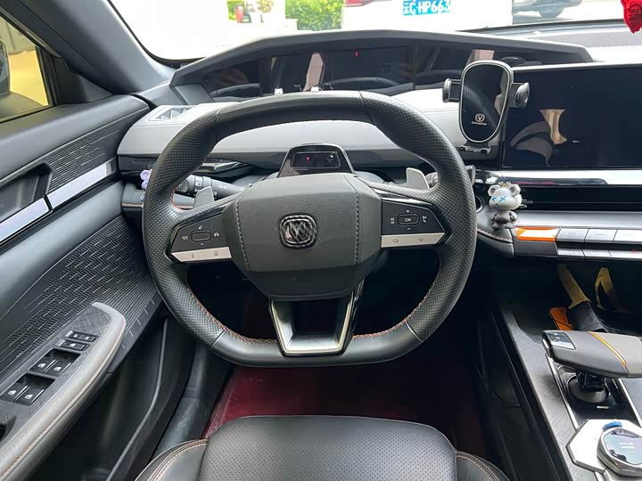 Changan UNI-V 2022 1.5 T Premium — фото 7