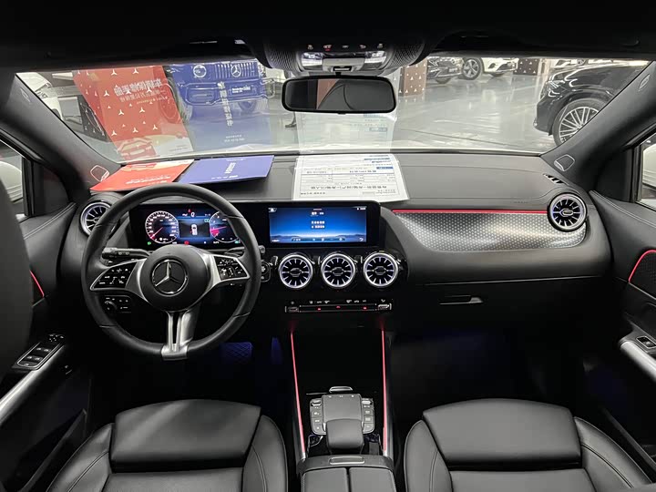 Mercedes-Benz GLA 2024 GLA 220 — фото 7