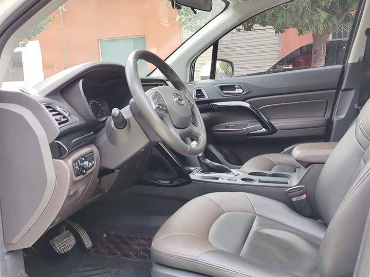 Trumpchi GS4 2017 235 T AT 2 WD — фото 17