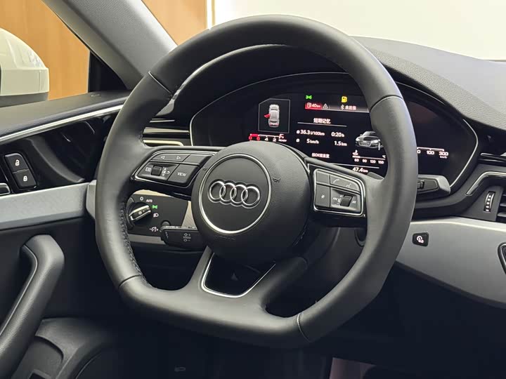 Audi A5 2023 Sportback 40 TFSI — фото 13