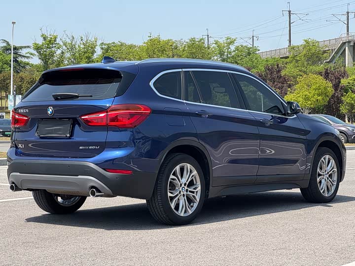 BMW X1 2019 s Drive 20 Li Leading — фото 7