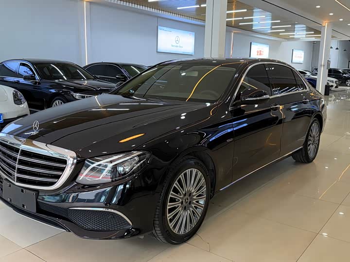 Mercedes-Benz E-Class 2020 E 300 L — фото 1