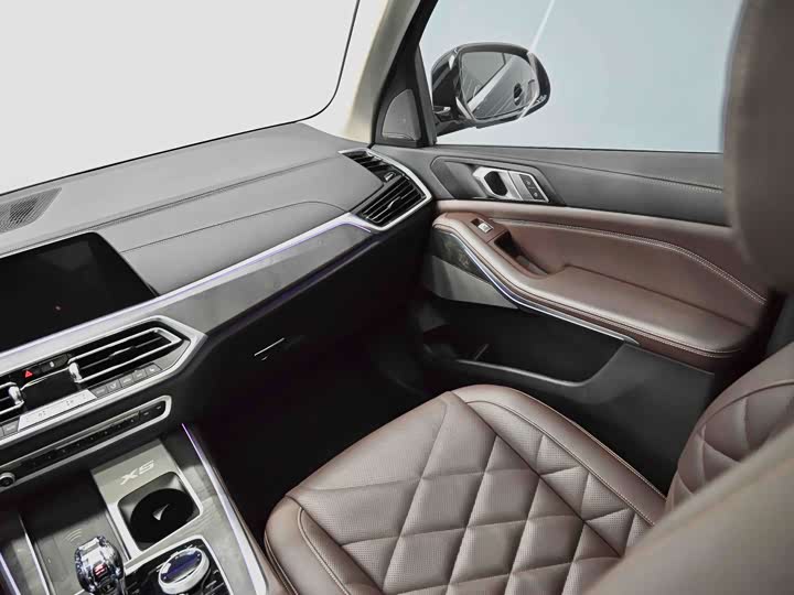 BMW X5 2022 x Drive 30 Li M — фото 16