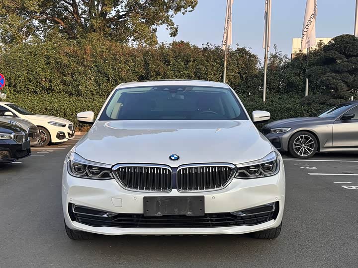 BMW 6-Series 2020 630i — фото 2