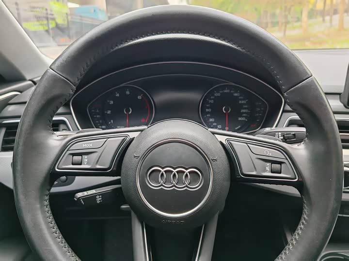 Audi A5 2017 Sportback 40 TFSI — фото 9