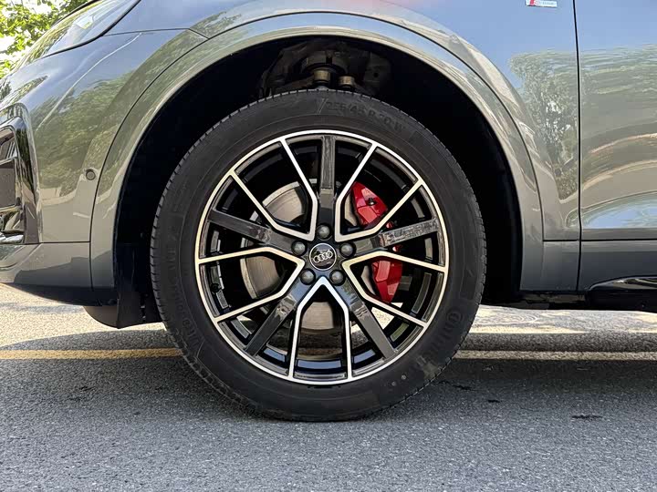 Audi Q5L 2024 45 TFSI — фото 18