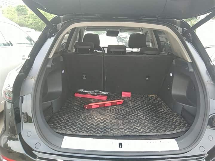 Hongqi HS5 2023 2.0 T Pro — фото 19