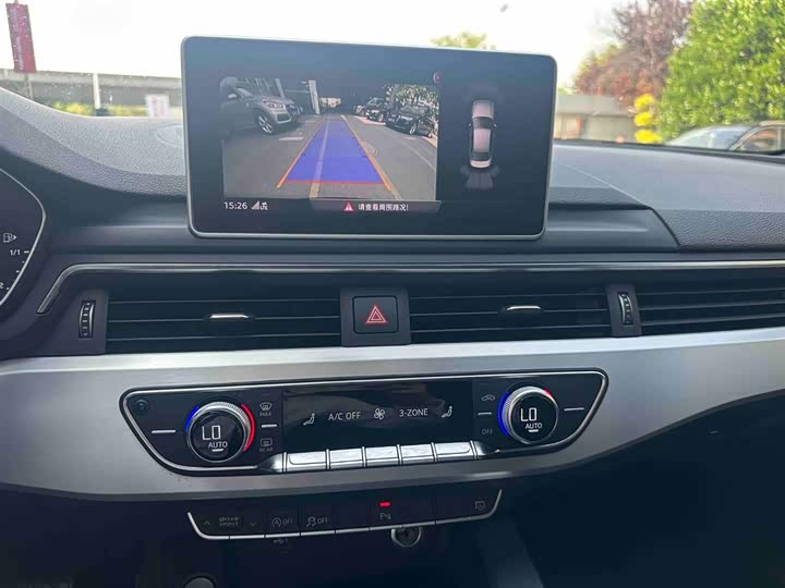 Audi A4L 2018 30 40 TFSI — фото 12
