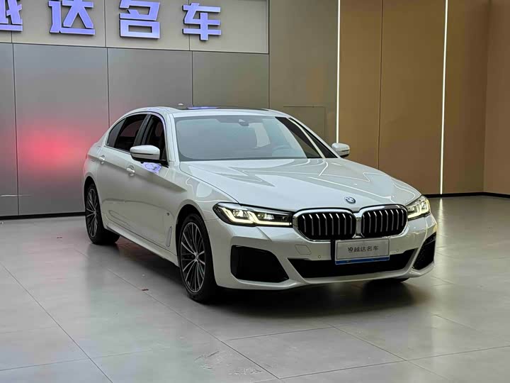 BMW 5-Series 2023 530 Li x Drive M — фото 5