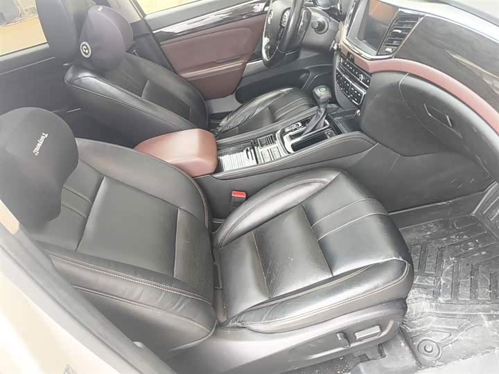 Trumpchi GS8 2017 320 T 2 WD ( ) — фото 25