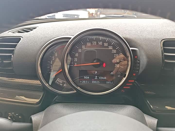 MINI Clubman — фото 12